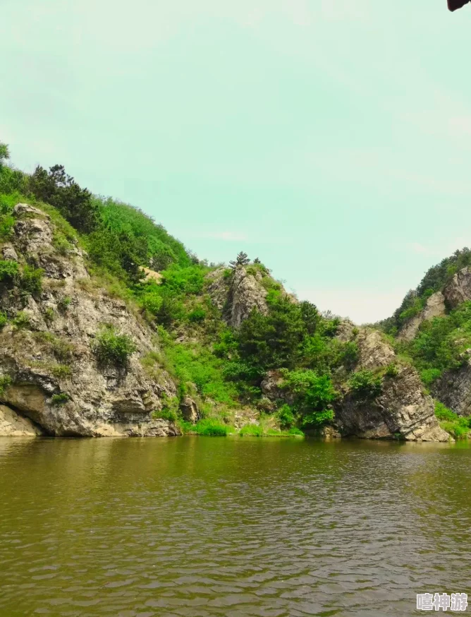 探秘辽宁龙潭大峡谷的壮丽自然与人文风景